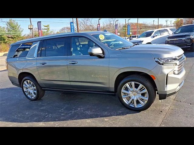 2023 Chevrolet Suburban High Country