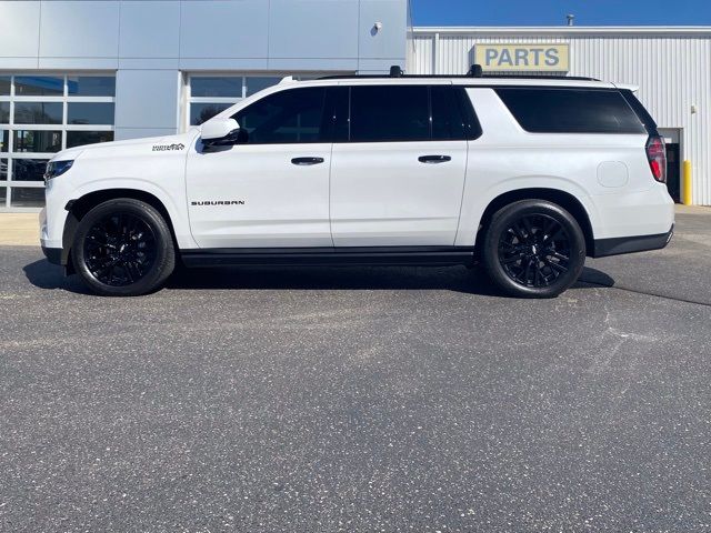 2023 Chevrolet Suburban High Country