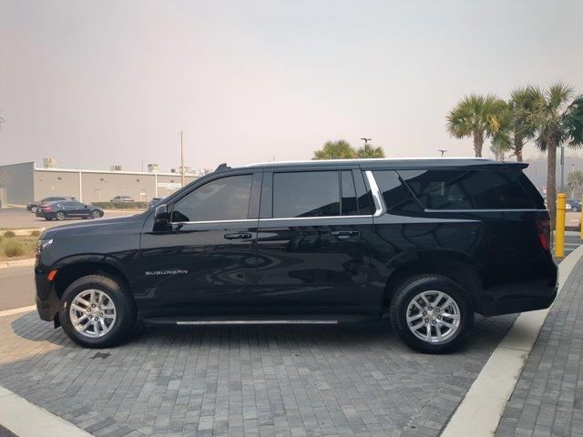 2023 Chevrolet Suburban LS