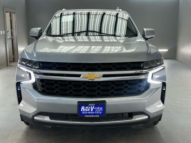 2023 Chevrolet Suburban LS