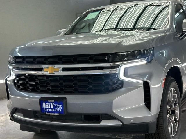 2023 Chevrolet Suburban LS