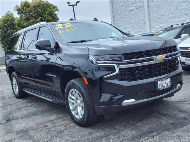 2023 Chevrolet Suburban LS