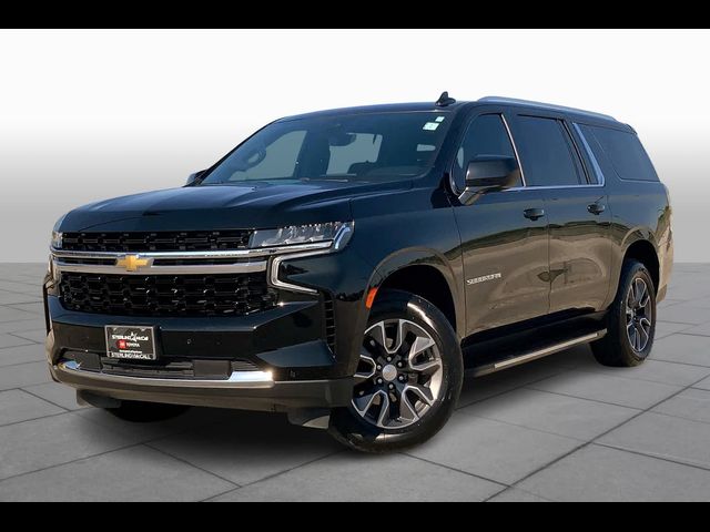 2023 Chevrolet Suburban LS