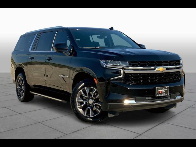 2023 Chevrolet Suburban LS