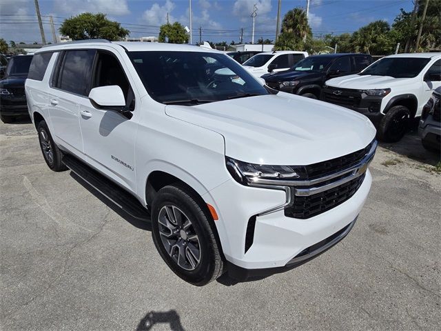 2023 Chevrolet Suburban LS