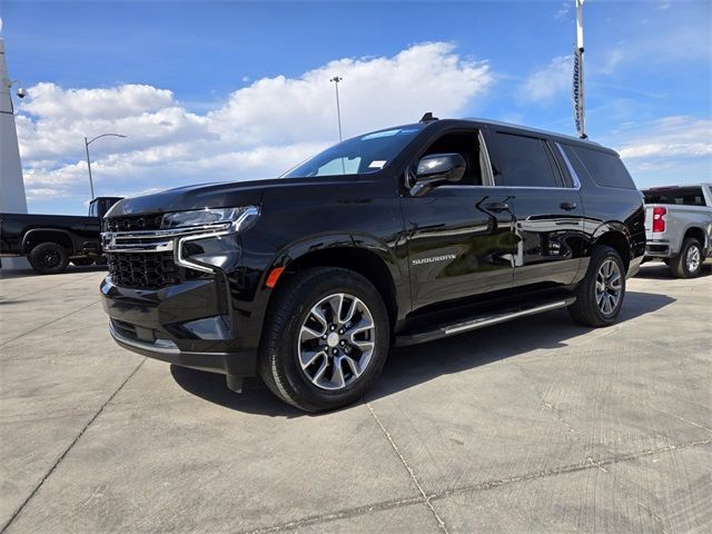 2023 Chevrolet Suburban LS