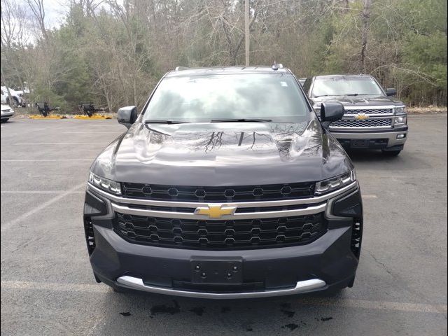 2023 Chevrolet Suburban LS