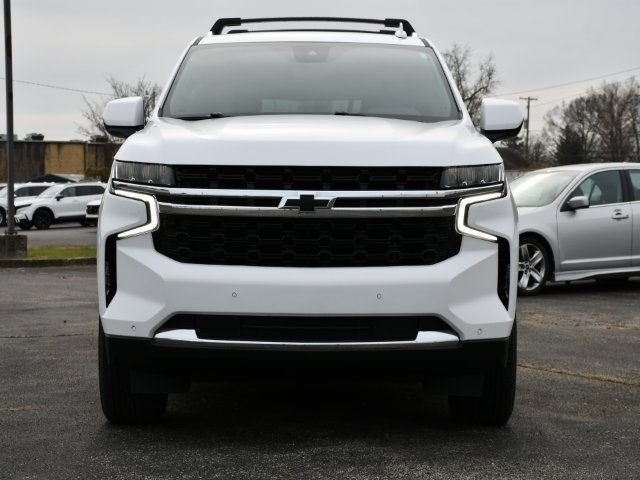 2023 Chevrolet Suburban LS