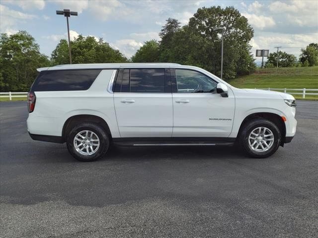 2023 Chevrolet Suburban LS