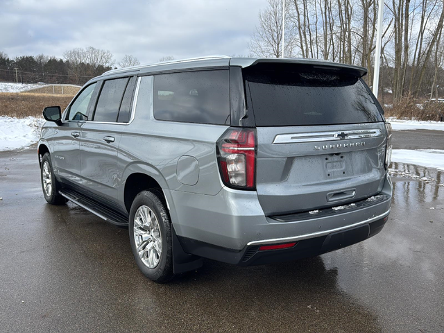 2023 Chevrolet Suburban LS