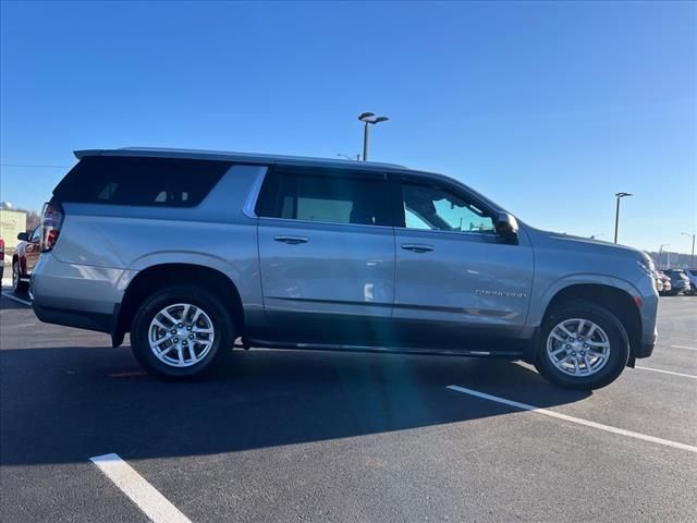 2023 Chevrolet Suburban LS