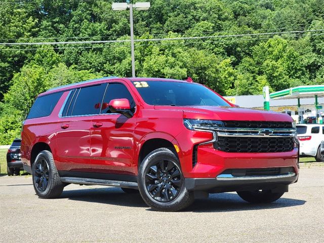 2023 Chevrolet Suburban LS