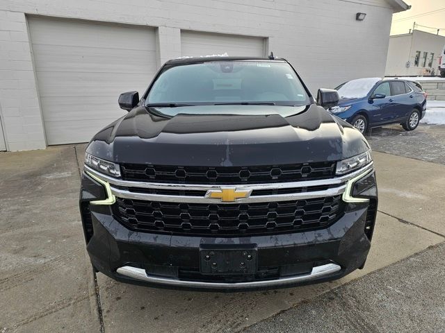 2023 Chevrolet Suburban LS