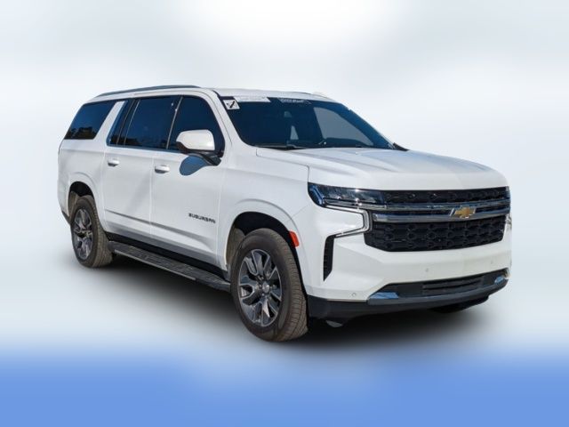 2023 Chevrolet Suburban LS