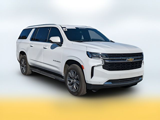 2023 Chevrolet Suburban LS