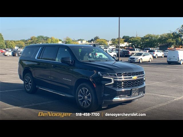 2023 Chevrolet Suburban LS