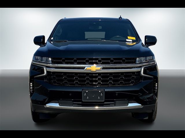 2023 Chevrolet Suburban LS