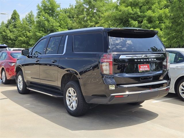 2023 Chevrolet Suburban LT