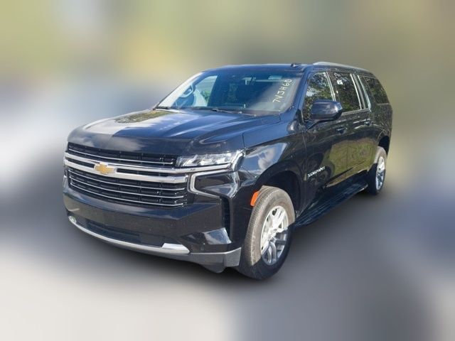 2023 Chevrolet Suburban LT