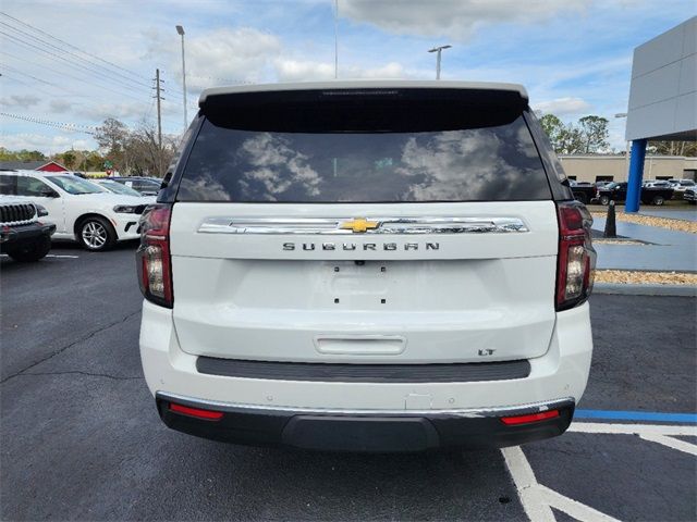 2023 Chevrolet Suburban LT