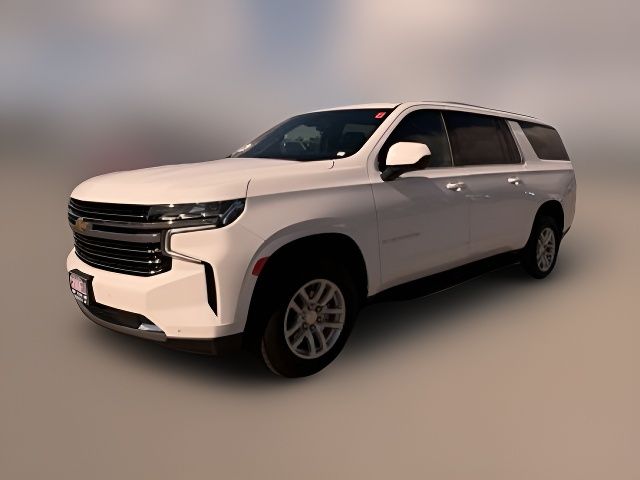 2023 Chevrolet Suburban LT