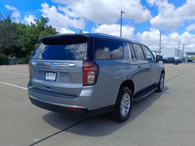 2023 Chevrolet Suburban LT