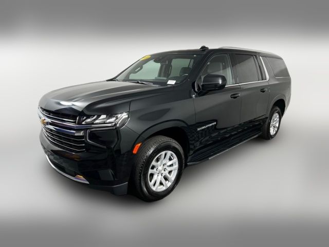 2023 Chevrolet Suburban LT