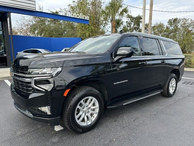 2023 Chevrolet Suburban LT