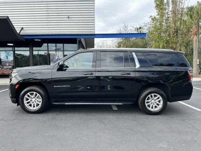 2023 Chevrolet Suburban LT