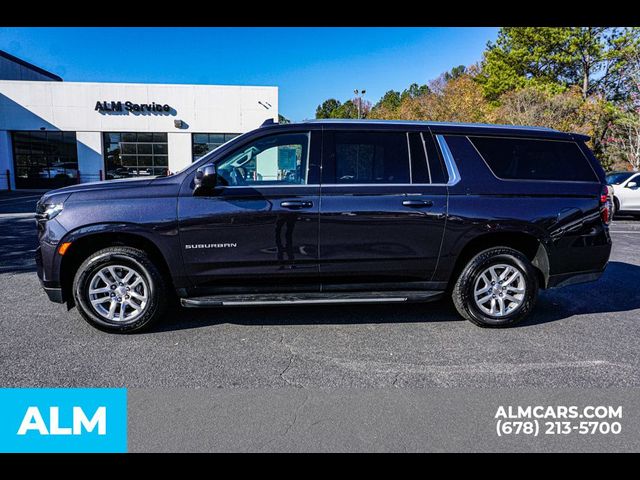 2023 Chevrolet Suburban LT