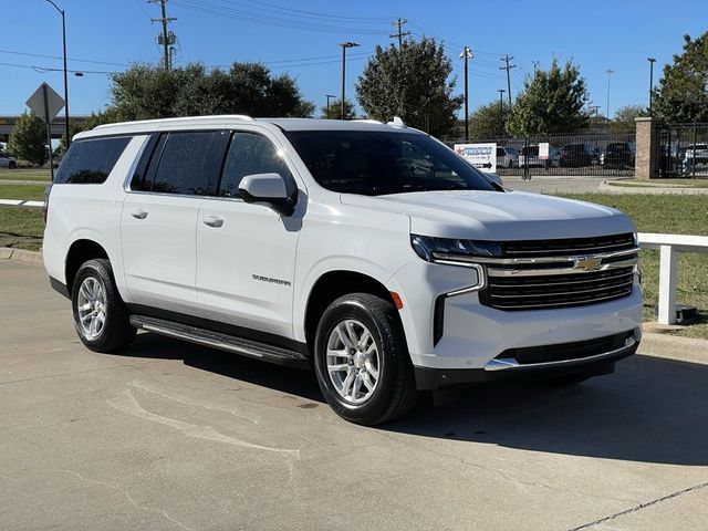 2023 Chevrolet Suburban LT