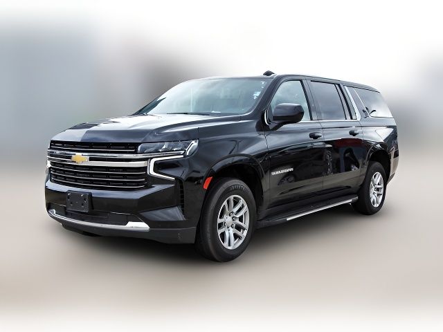 2023 Chevrolet Suburban LT