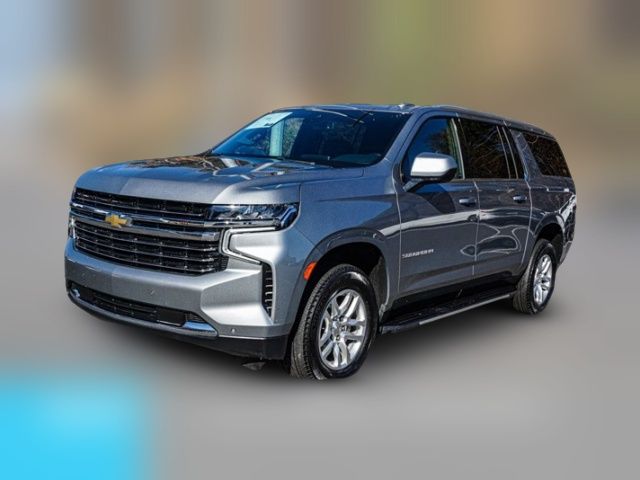 2023 Chevrolet Suburban LT