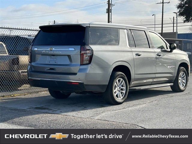 2023 Chevrolet Suburban LT