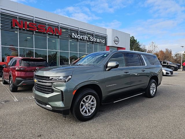 2023 Chevrolet Suburban LT