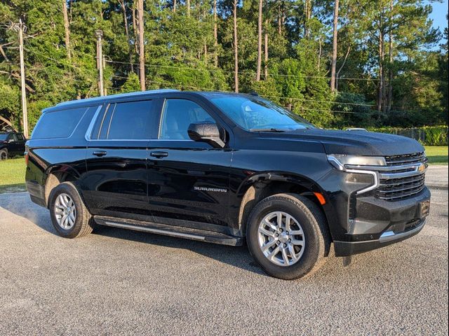 2023 Chevrolet Suburban LT