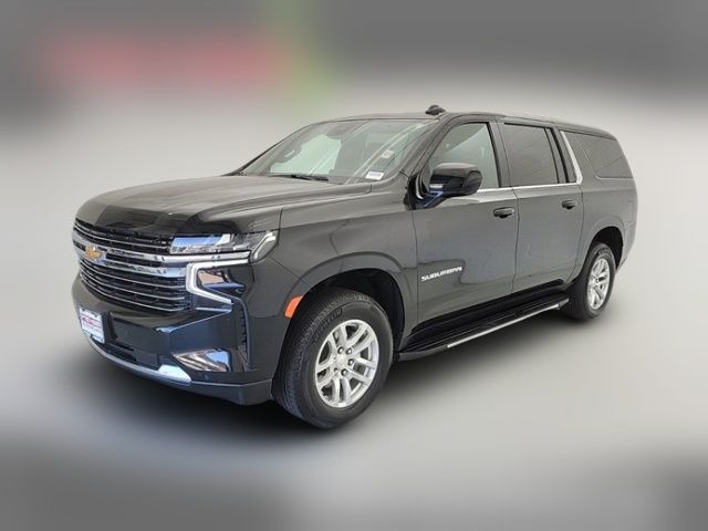 2023 Chevrolet Suburban LT