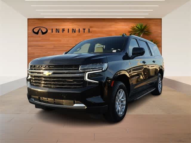 2023 Chevrolet Suburban LT