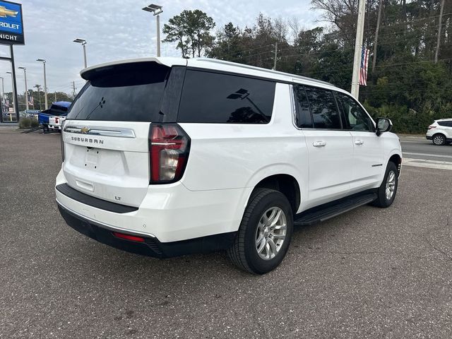 2023 Chevrolet Suburban LT