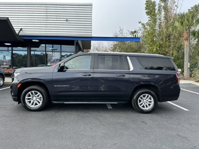 2023 Chevrolet Suburban LT