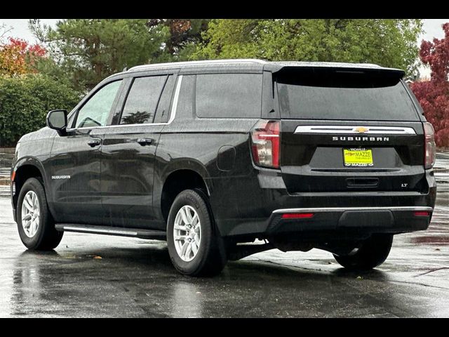 2023 Chevrolet Suburban LT