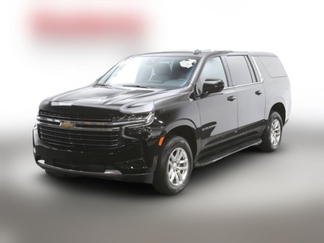 2023 Chevrolet Suburban LT