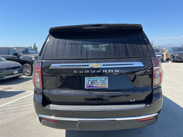 2023 Chevrolet Suburban LT