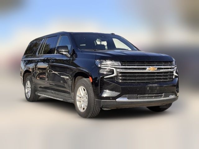 2023 Chevrolet Suburban LT