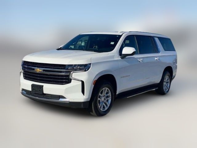 2023 Chevrolet Suburban LT