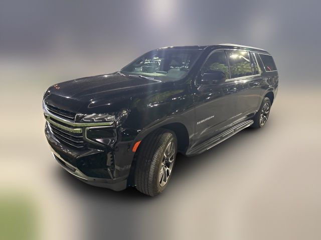 2023 Chevrolet Suburban LT