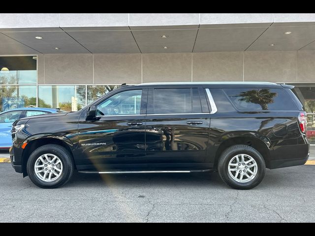 2023 Chevrolet Suburban LT