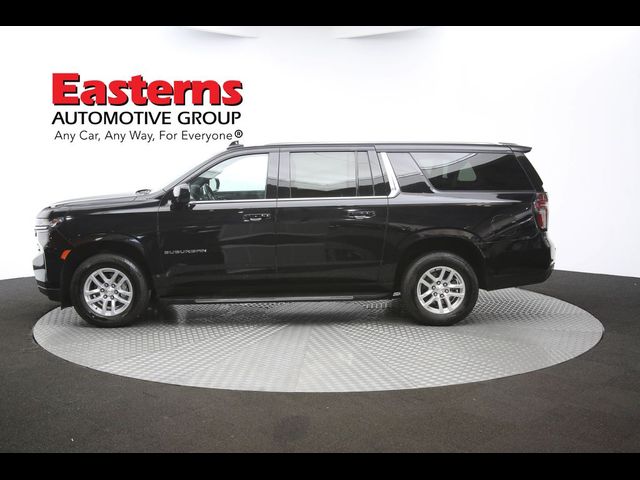 2023 Chevrolet Suburban LT