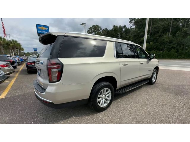 2023 Chevrolet Suburban LT