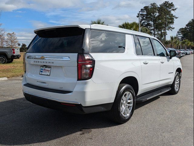 2023 Chevrolet Suburban LT